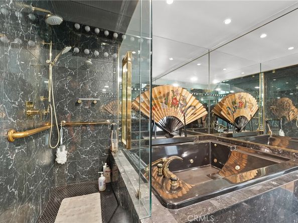 17654 Knapp, Northridge CA 91325