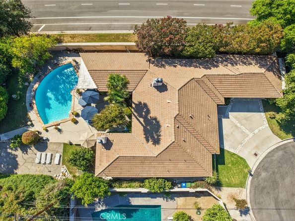 17654 Knapp, Northridge CA 91325