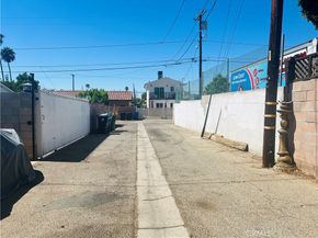 14609 Fox Street, San Fernando CA 91345