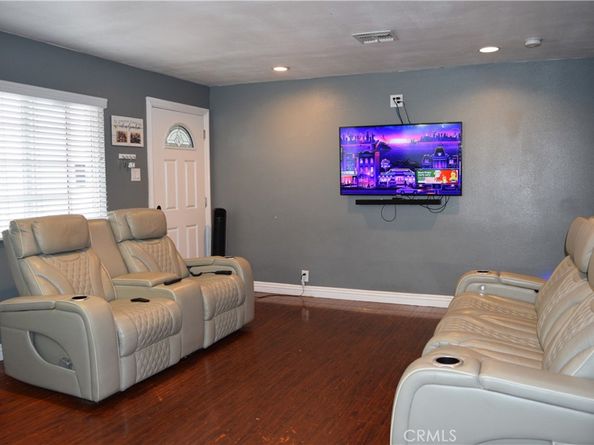 11023 De Foe, Pacoima CA 91331