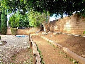 21933 Vintage, Chatsworth CA 91311