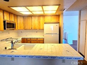 21933 Vintage, Chatsworth CA 91311