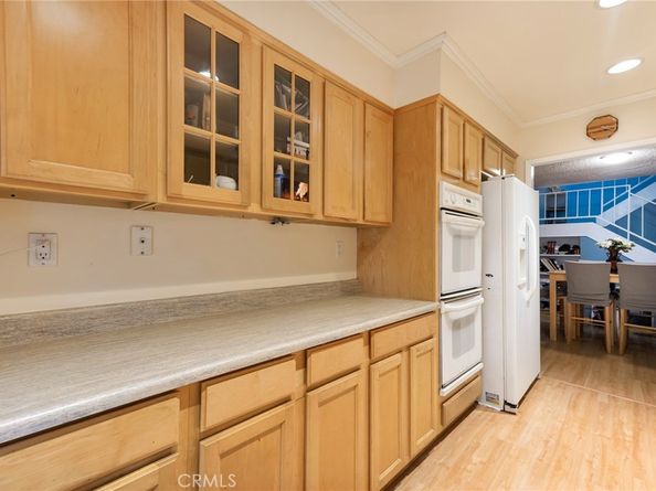 8060 Canby Avenue 2, Reseda CA 91335