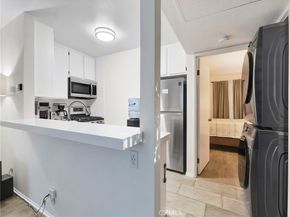 7050 Shoup Ave #225 225, Canoga Park CA 91303