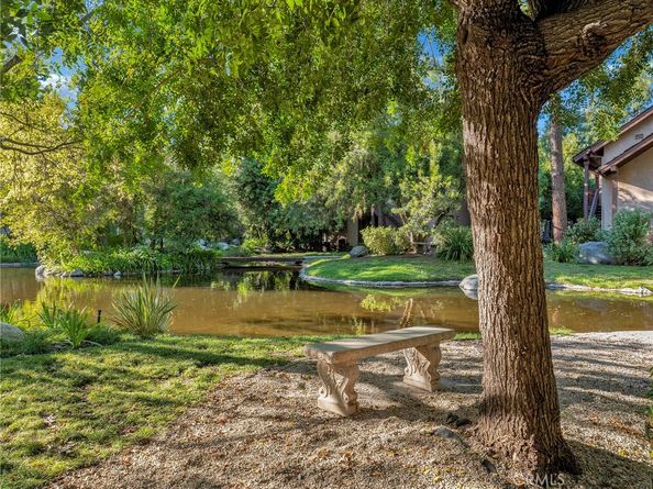 7050 Shoup Ave #225 225, Canoga Park CA 91303