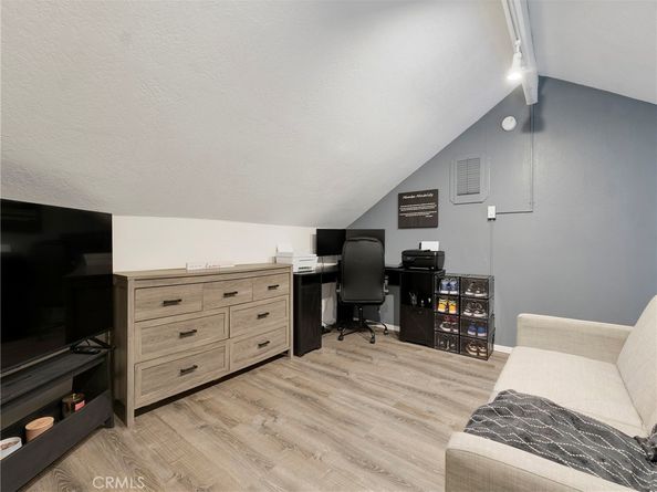 7050 Shoup Ave #225 225, Canoga Park CA 91303