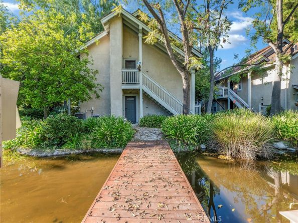 7050 Shoup Ave #225 225, Canoga Park CA 91303