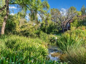 7050 Shoup Ave #225 225, Canoga Park CA 91303