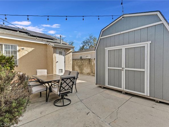 6229 Klump Avenue, North Hollywood CA 91606