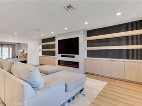 6229 Klump Avenue, North Hollywood CA 91606