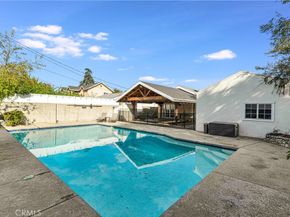 6229 Klump Avenue, North Hollywood CA 91606