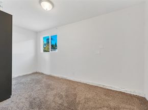 6229 Klump Avenue, North Hollywood CA 91606