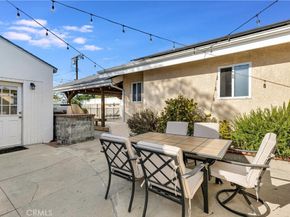 6229 Klump Avenue, North Hollywood CA 91606