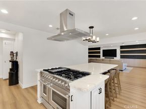 6229 Klump Avenue, North Hollywood CA 91606