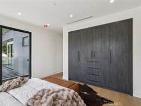 2227 N Lamer Street, Burbank CA 91504