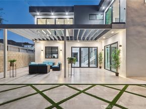 2227 N Lamer Street, Burbank CA 91504