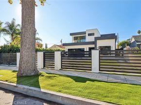 2227 N Lamer Street, Burbank CA 91504