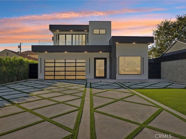 2227 N Lamer Street, Burbank CA 91504