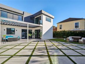 2227 N Lamer Street, Burbank CA 91504