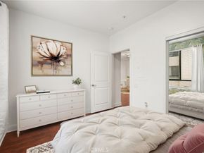 6938 Laurel Canyon 204, North Hollywood CA 91605