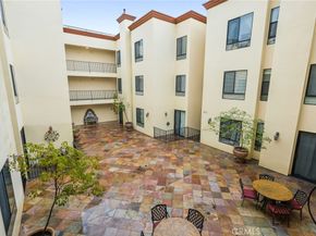 6938 Laurel Canyon 204, North Hollywood CA 91605