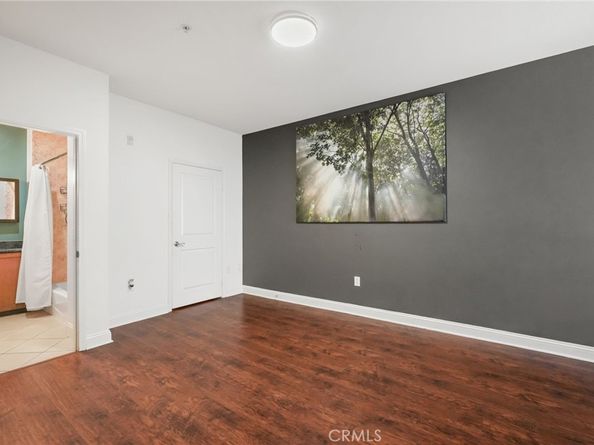 6938 Laurel Canyon 204, North Hollywood CA 91605