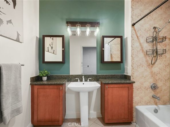 6938 Laurel Canyon 204, North Hollywood CA 91605