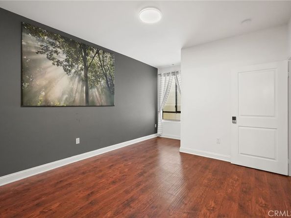 6938 Laurel Canyon 204, North Hollywood CA 91605