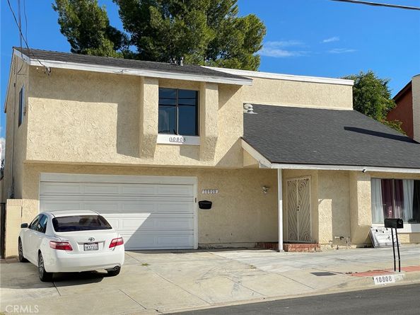 10808 De Haven, Pacoima CA 91331