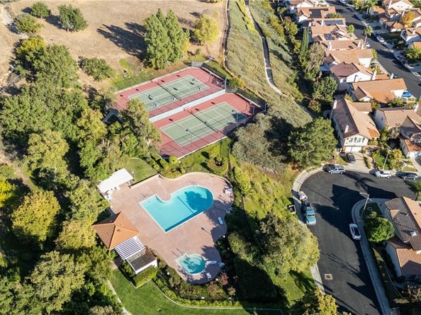 19474 Kilfinan Street, Porter Ranch CA 91326