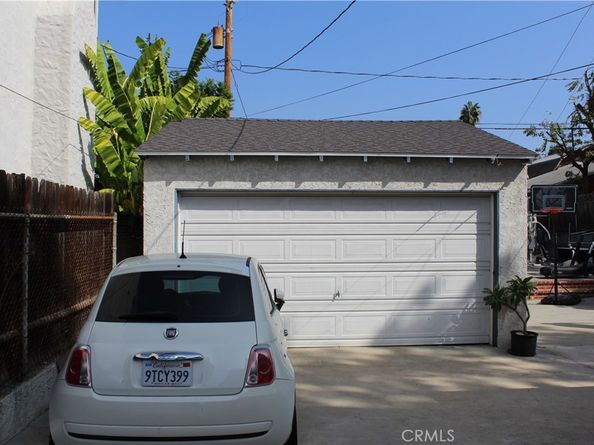 210 N Naomi, Burbank CA 91505