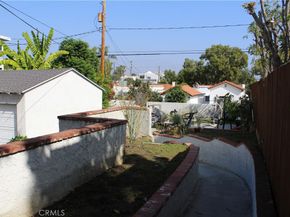 210 N Naomi, Burbank CA 91505