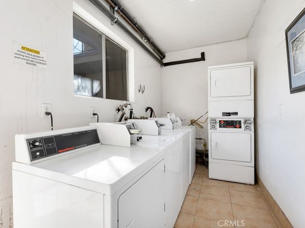 18350 Napa, Northridge CA 91325