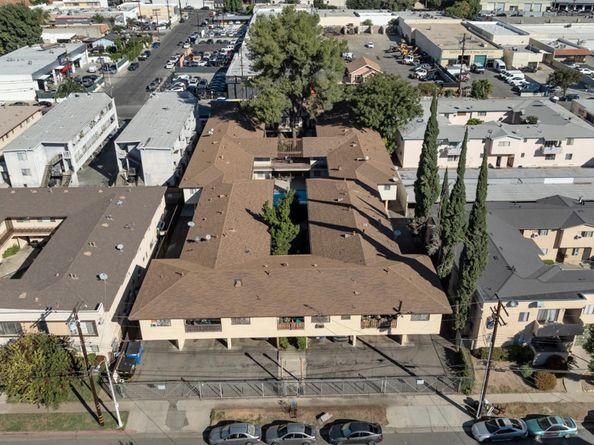 18350 Napa, Northridge CA 91325