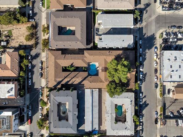 18350 Napa, Northridge CA 91325