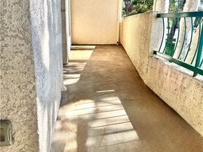 5420 Sylmar Avenue 105, Sherman Oaks CA 91401