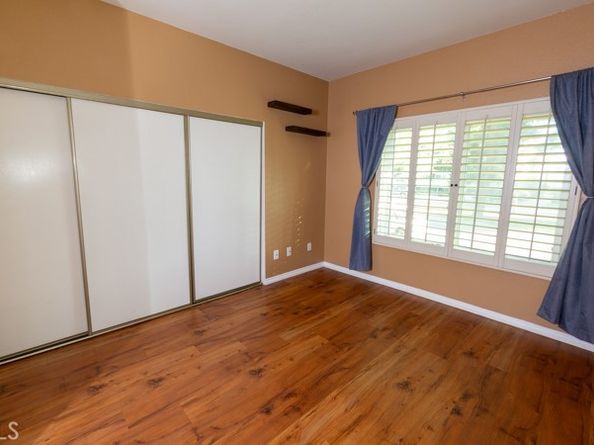 5420 Sylmar Avenue 105, Sherman Oaks CA 91401