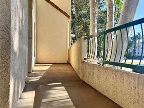 5420 Sylmar Avenue 105, Sherman Oaks CA 91401