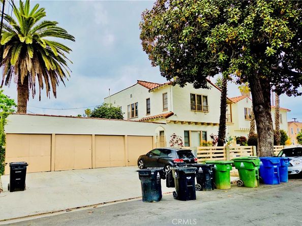 2853 Buckingham Road, Los Angeles CA 90016