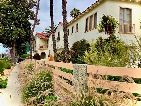 2853 Buckingham Road, Los Angeles CA 90016