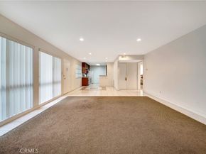 5315 Zelzah Avenue 6, Encino CA 91316