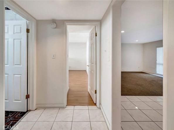 5315 Zelzah Avenue 6, Encino CA 91316