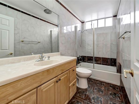 5315 Zelzah Avenue 6, Encino CA 91316