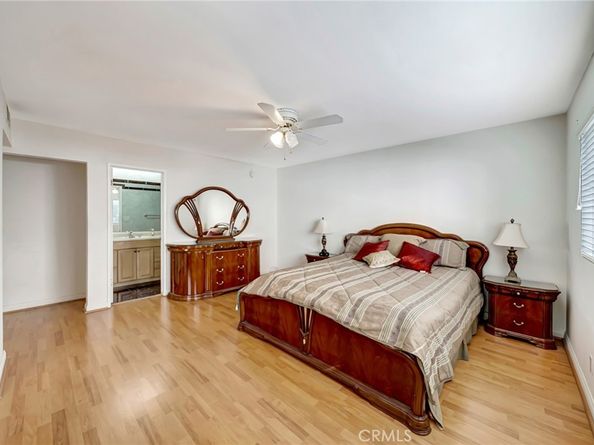 5315 Zelzah Avenue 6, Encino CA 91316