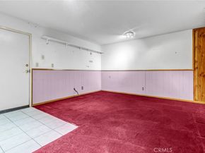 21821 Burbank 145, Woodland Hills CA 91367