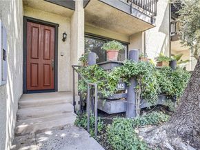 21821 Burbank 145, Woodland Hills CA 91367