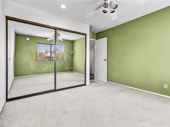 21821 Burbank 145, Woodland Hills CA 91367