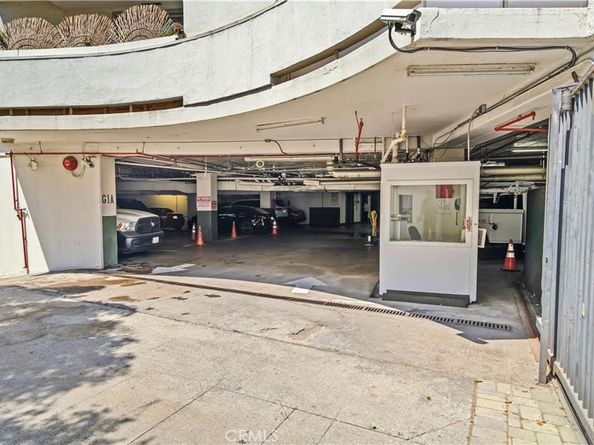 7250 Franklin 406, Los Angeles CA 90046