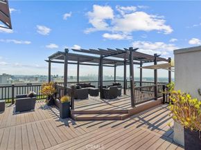 7250 Franklin 406, Los Angeles CA 90046