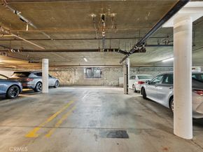 2385 Roscomare F16, Bel Air CA 90077